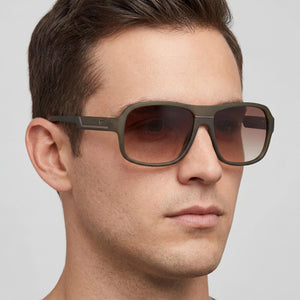 Guess Gg2105 Green Sunglasses Men — lifestyle wear, sunny weather outings