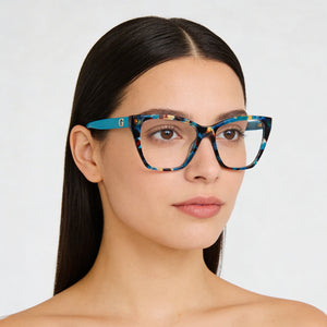 Guess Gu50235 Butterfly Eyeglasses for Women — interior view, Polycarbonate demo lenses