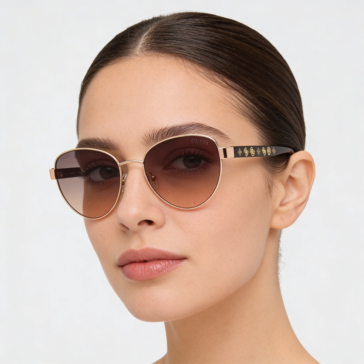 Guess Pale Gold Oval Sunglasses for Women, 55mm, Photo 3