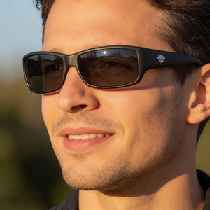 Harley-Davidson Hd0860x Rectangle Sunglasses for Men — interior view, Polarized lens detail