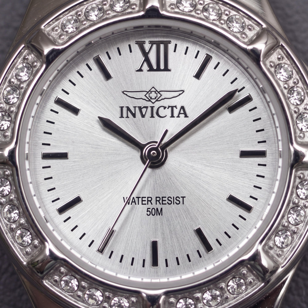 Invicta 0132 Women's Watch — front view, Quartz movement 21mm