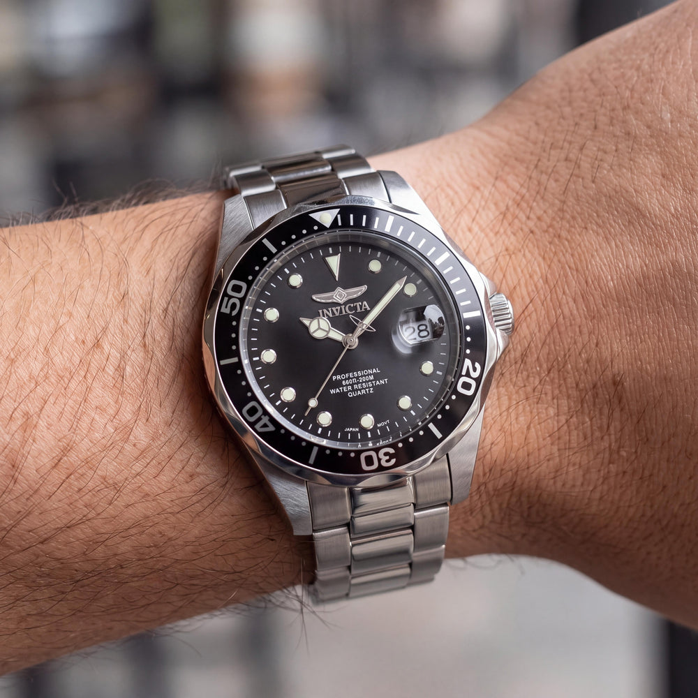 Invicta 17046 Pro Diver Men's Watch — side view, Polished Stainless Steel case