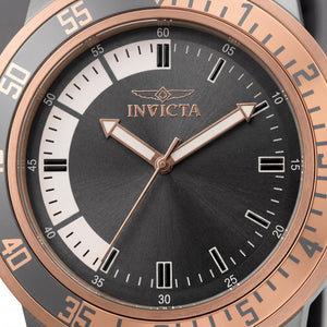 Invicta 35687 Men's Watch — front view, Quartz movement 45mm