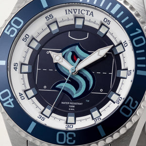 Invicta 42248 Men's Watch — front view, Quartz movement 47mm