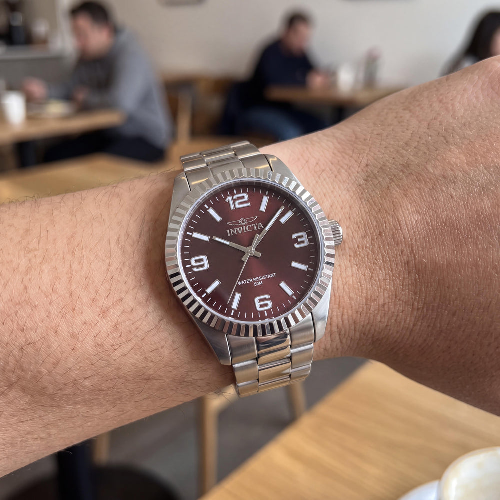 Invicta 47467 Unisex Watch — side view, Stainless Steel case 36mm