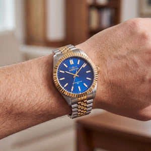 Invicta 47486 Unisex Watch — side view, Stainless Steel case 43mm