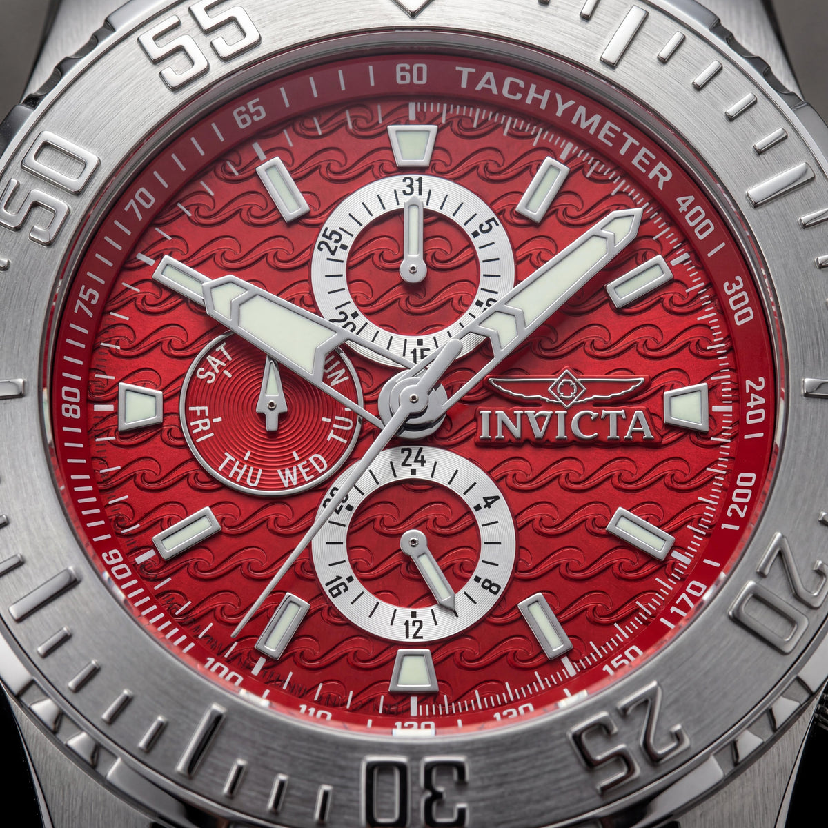 Invicta 47899 Reloj clásico para hombre de 49,50 mm de acero inoxidable, resistente al agua hasta 50 m, con números arábigos y manecillas de alto contraste, Photo 2