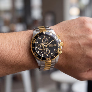 Invicta Pro Diver 28691 Men's Watch — side view, Stainless Steel case 43mm