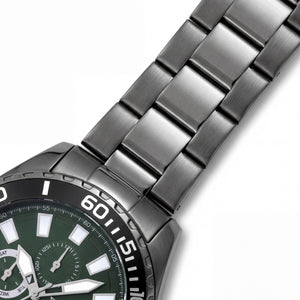 Invicta Pro Diver 29930 Men's Watch — side view, Stainless Steel case 46mm