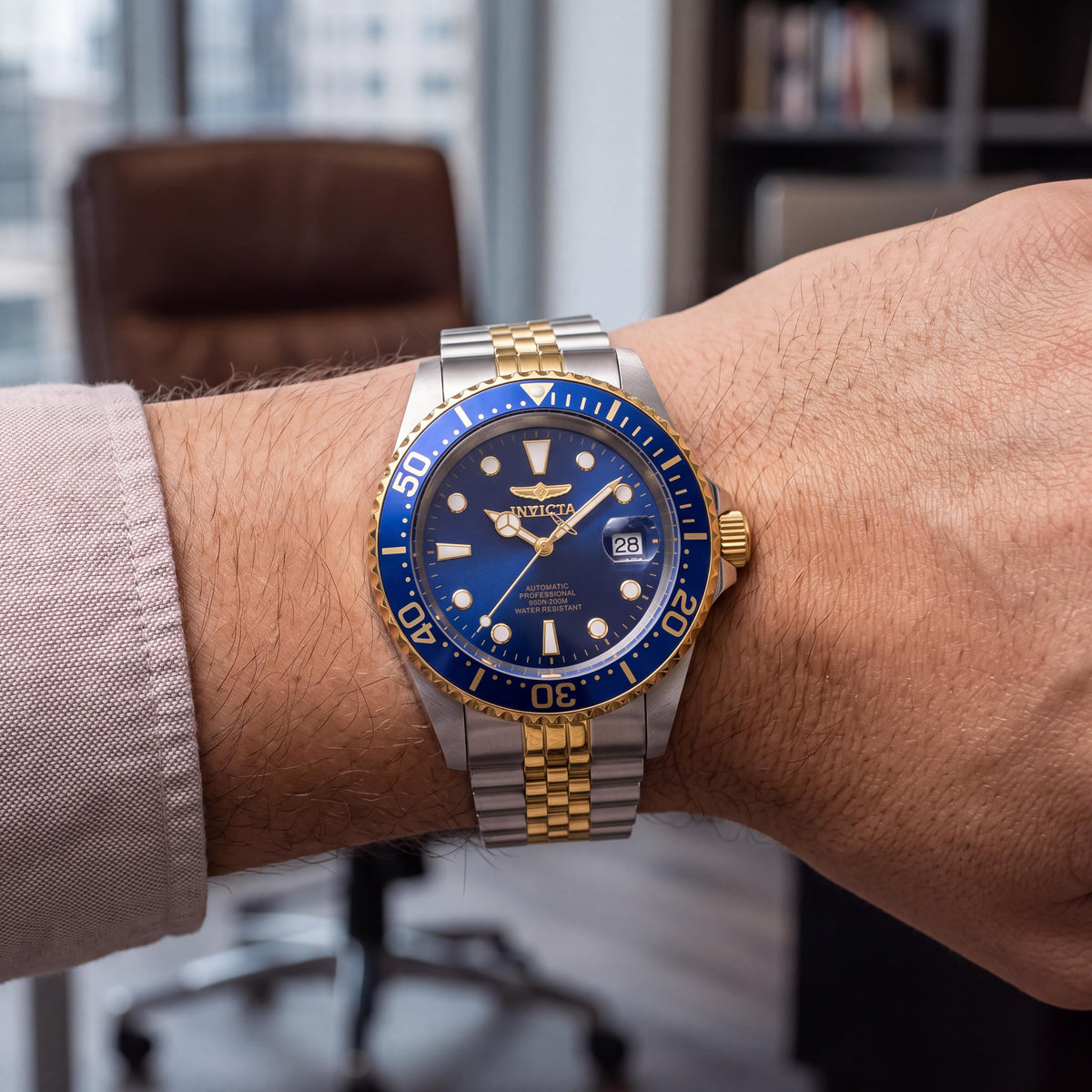 Invicta Pro Diver 30093 Reloj de hombre automático de acero inoxidable bicolor azul resistente al agua de 42 mm, Photo 3