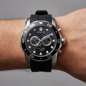 Invicta Pro Diver 45721 Men's Watch — side view, 40mm case profile