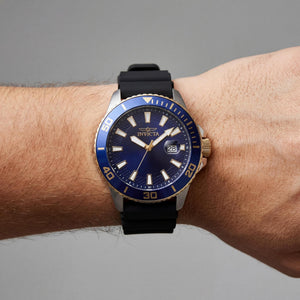 Invicta Pro Diver 46092 Men's Watch — side view, Stainless Steel case 45mm