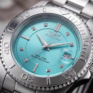 Invicta Pro Diver 49920 Unisex Watch — front view, Quartz movement 40mm
