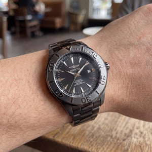 Invicta Signature 7114 Unisex Watch — side view, Stainless Steel case 47mm