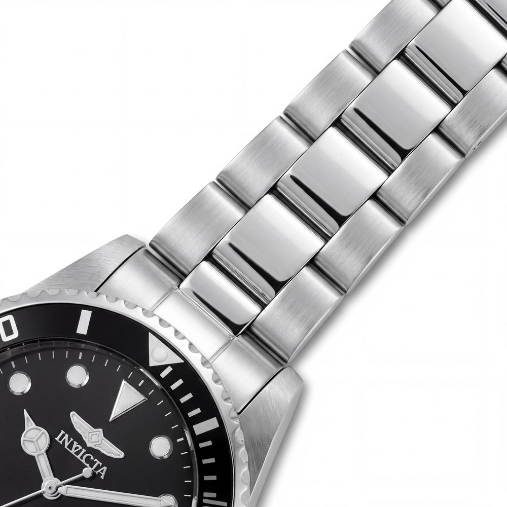 Invicta Men's Watch — front view, Quartz movement 42mm