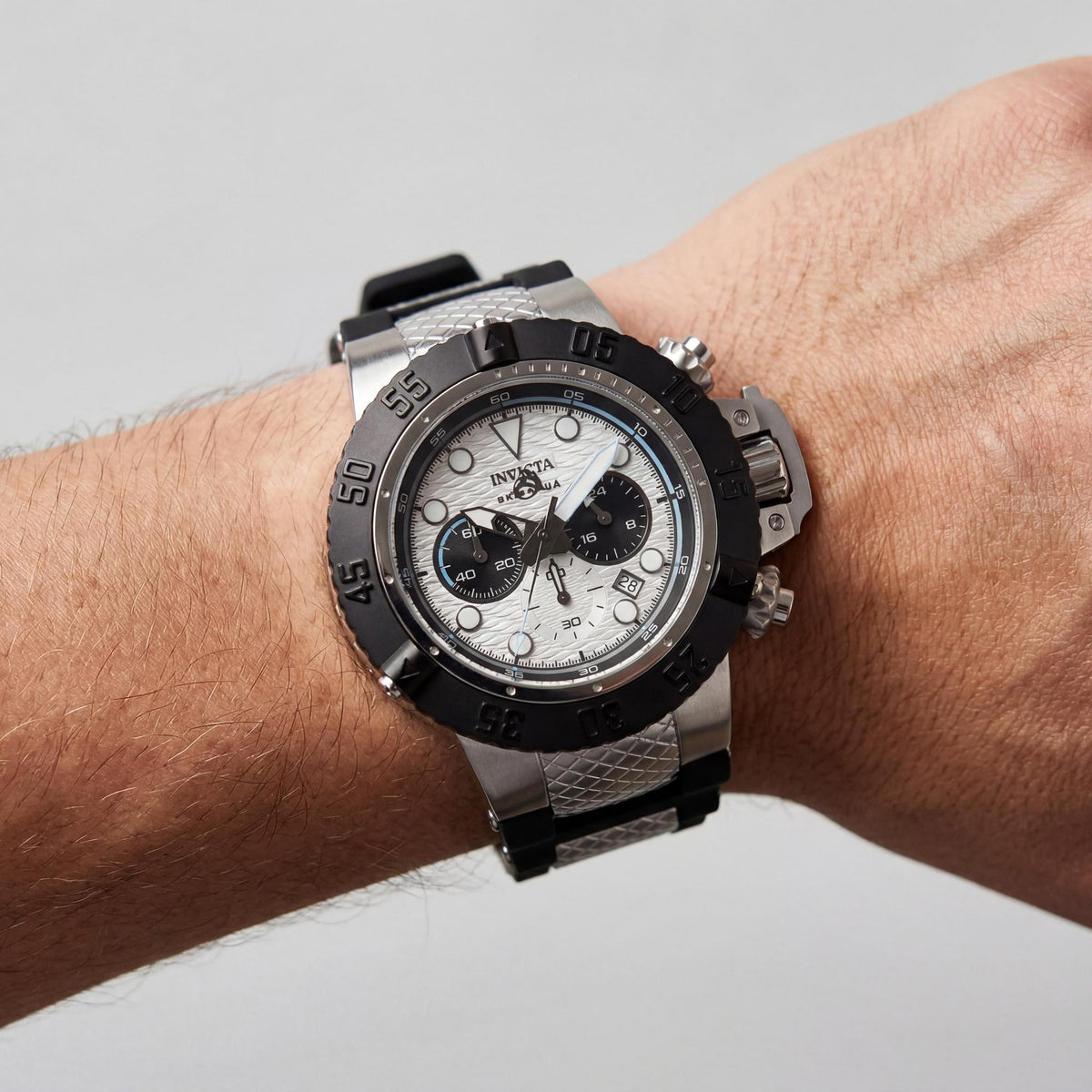 Invicta Subaqua IN-47827 for Men Black Chronograph Watch, 50mm, Photo 3