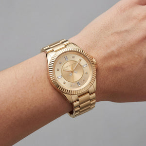Juicy Couture Stella 1900929 Women's Watch — face detail, Analog display