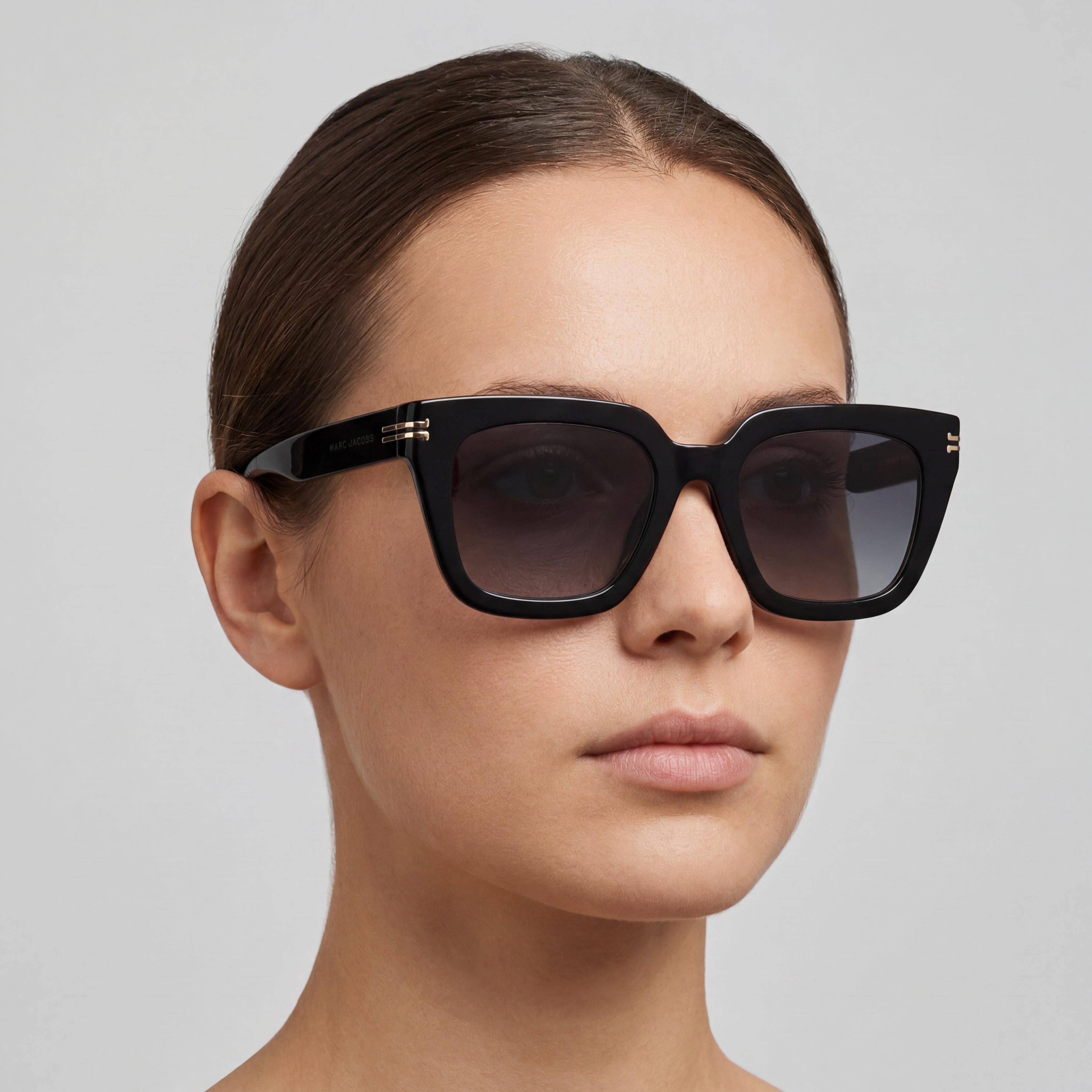 Marc Jacobs MJ 1083/S Black Rectangle Sunglasses for Women, 52mm, Photo 4