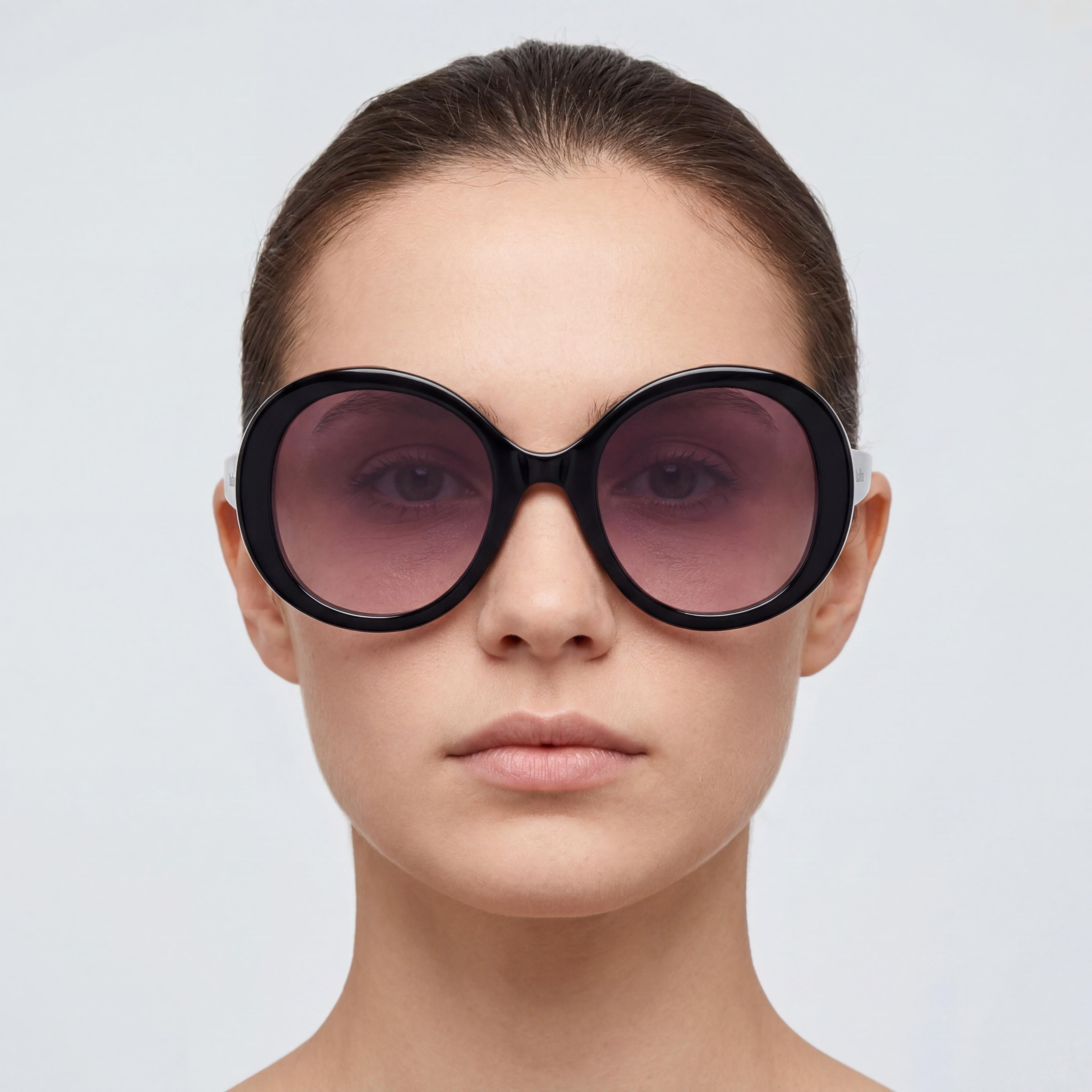 MaxMara MM0074 RENE Black Square Gradient Sunglasses for Women, 54mm, Photo 4