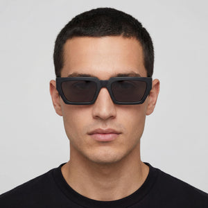 Moschino MOS166/S Rectangle Sunglasses for Men — interior view, Non-Polarized lens detail