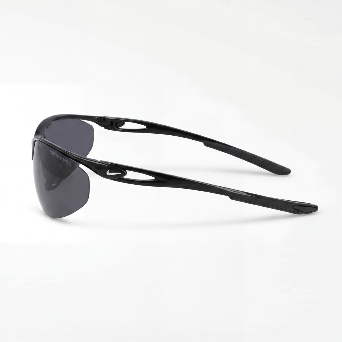 Nike NIKE AERIAL DZ7352 Gafas de sol unisex envolventes negras, gris oscuro, aleación de acero, sin polarizar, protección UV, 69 mm, Photo 3