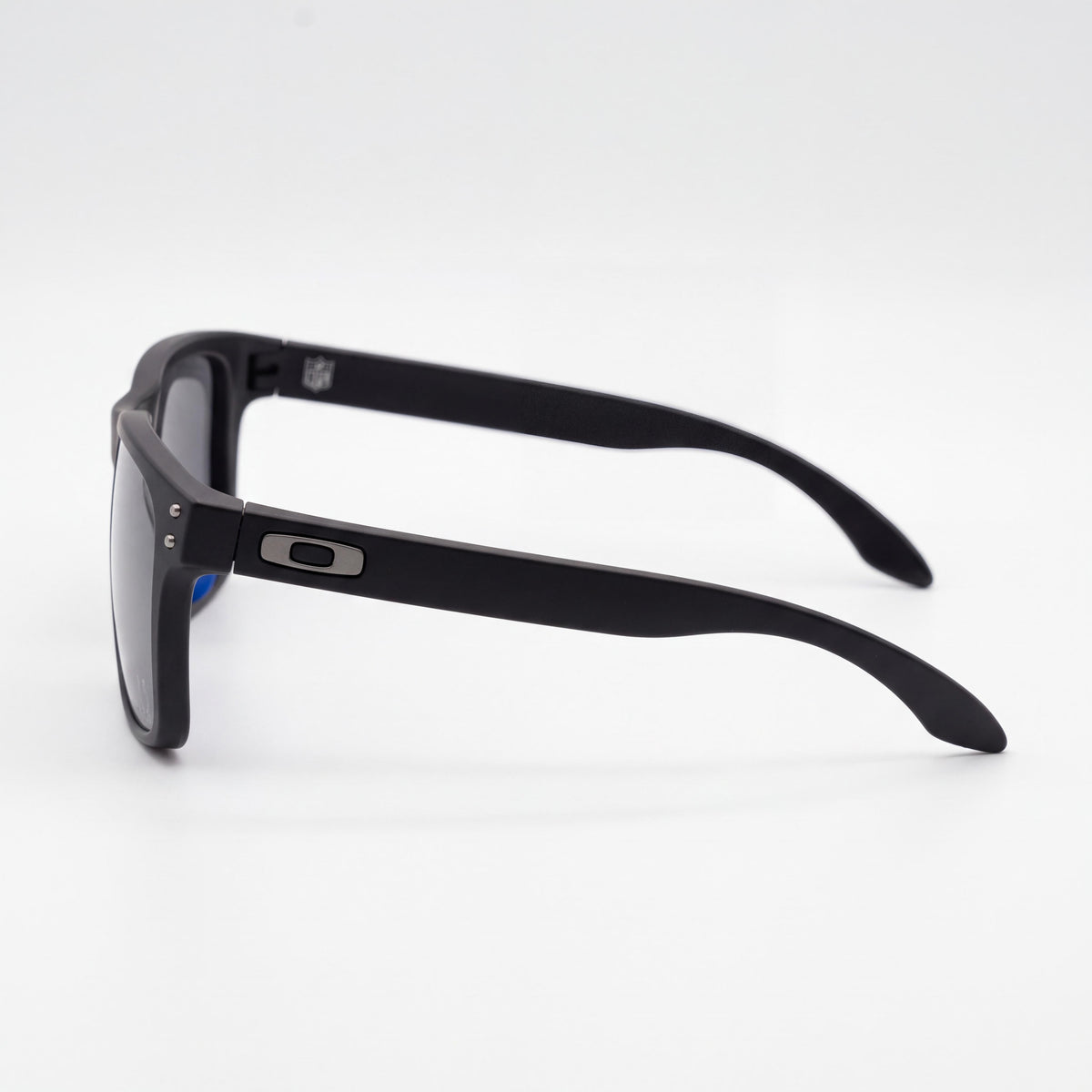 Gafas de sol cuadradas Oakley Holbrook para hombre, montura de policarbonato negro mate, lentes Prizm Black Iridium, 100 % de protección UV, 57 mm, Photo 3