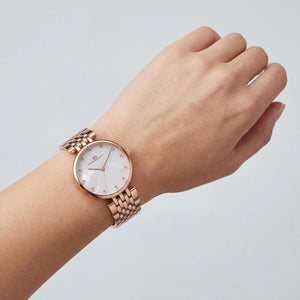 Oceanaut Aerglo Women's Watch — dial detail, Gold Analog display