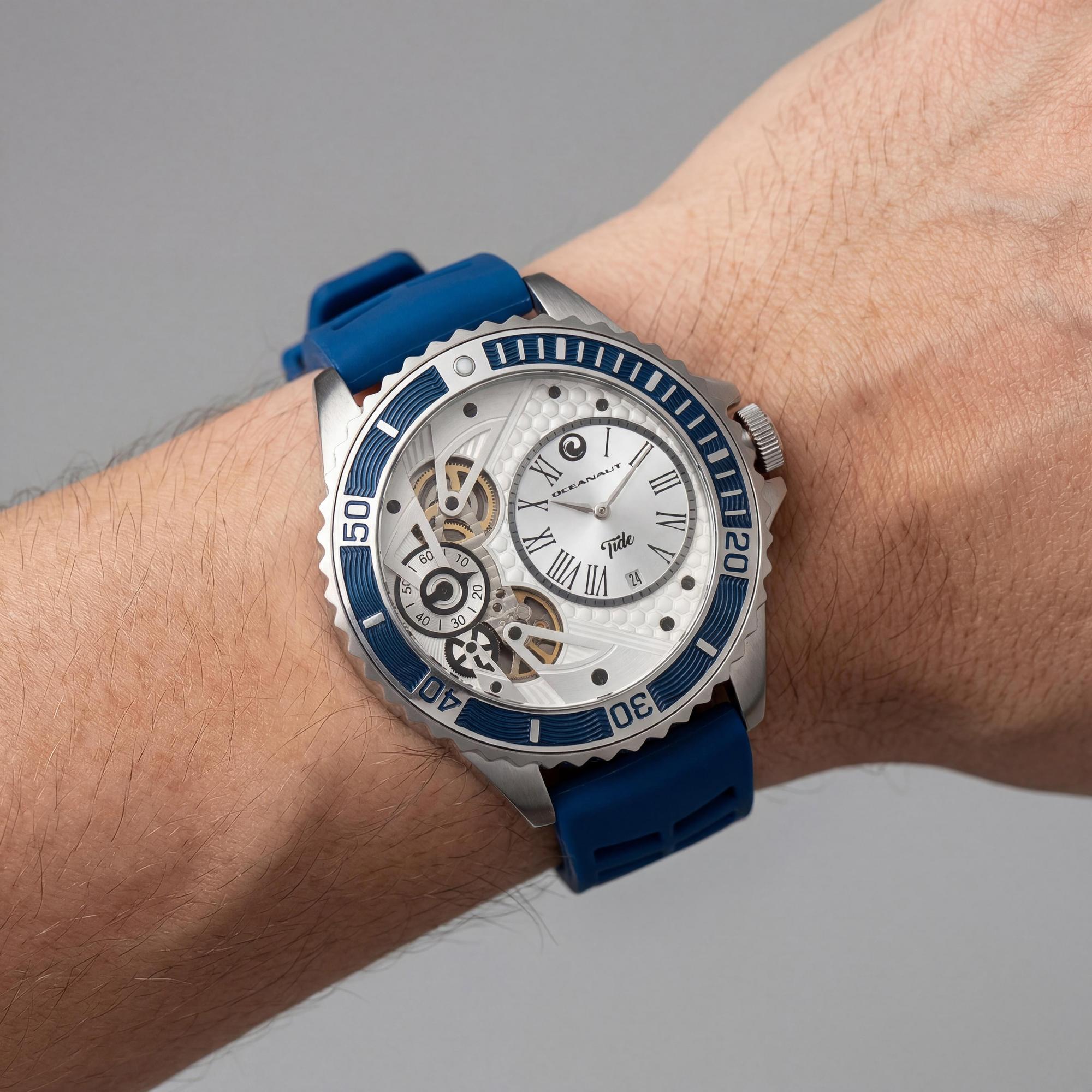 Oceanaut Men's Watch, Silver Dial Stainless Steel 40mm, Photo 3