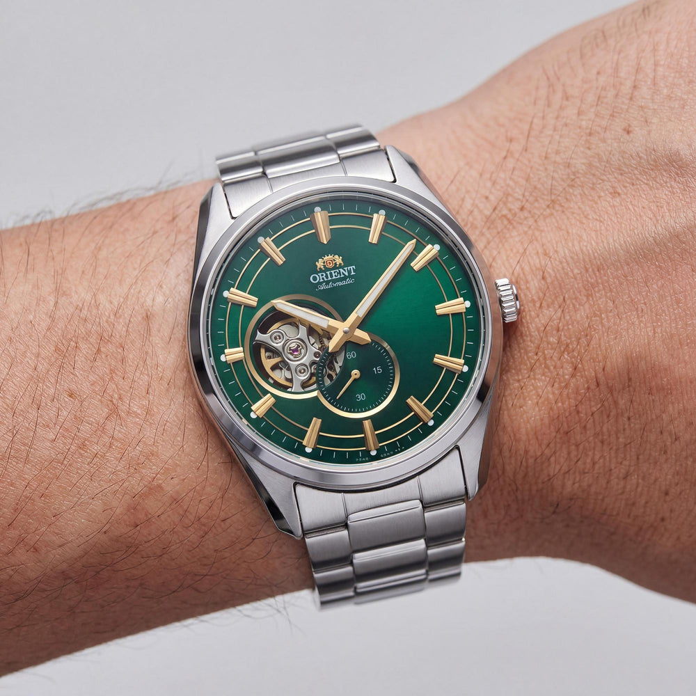 Orient Casual Men's Watch — side view, Stainless Steel case 42mm