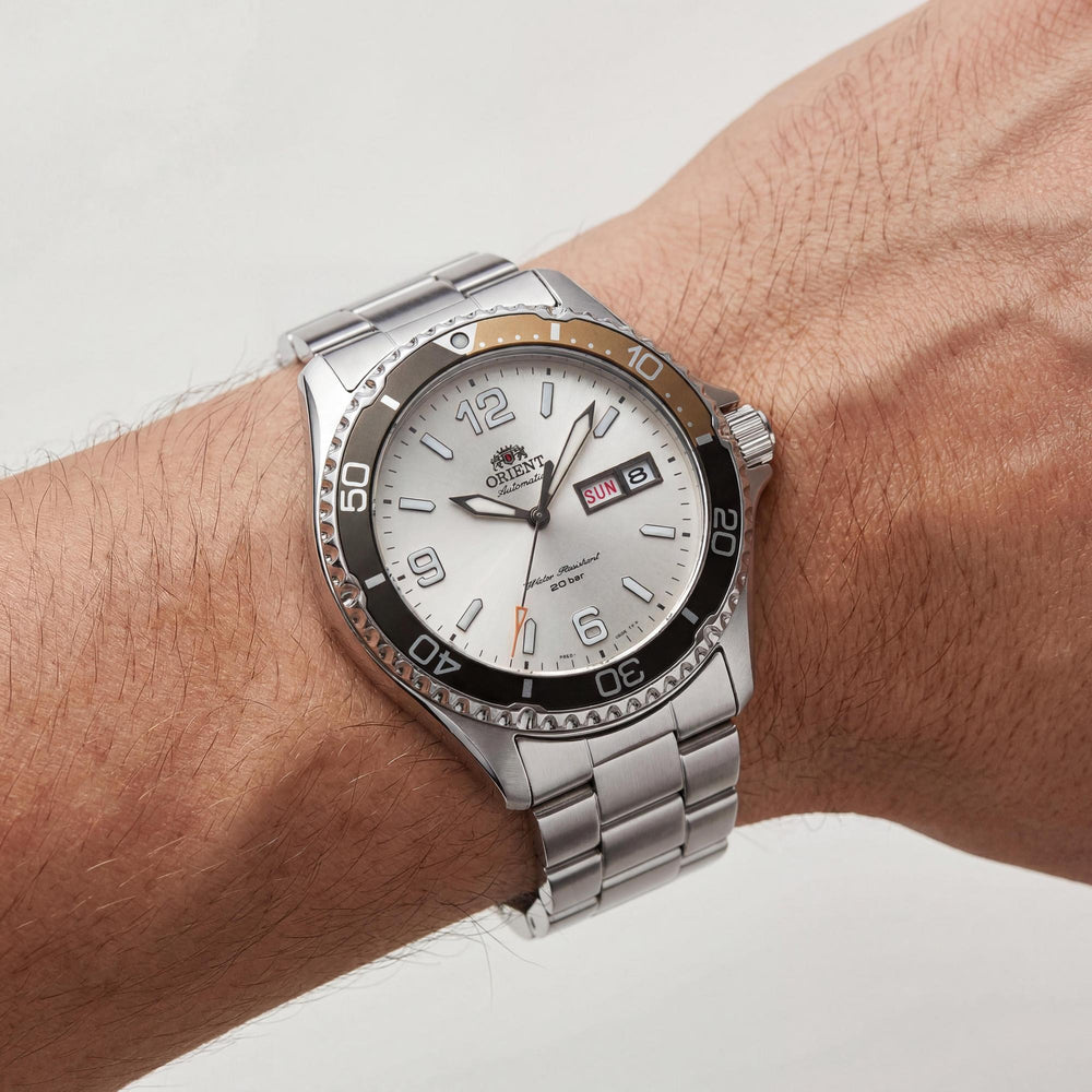 Orient Modern Unisex Watch — side view, Stainless Steel case 42mm