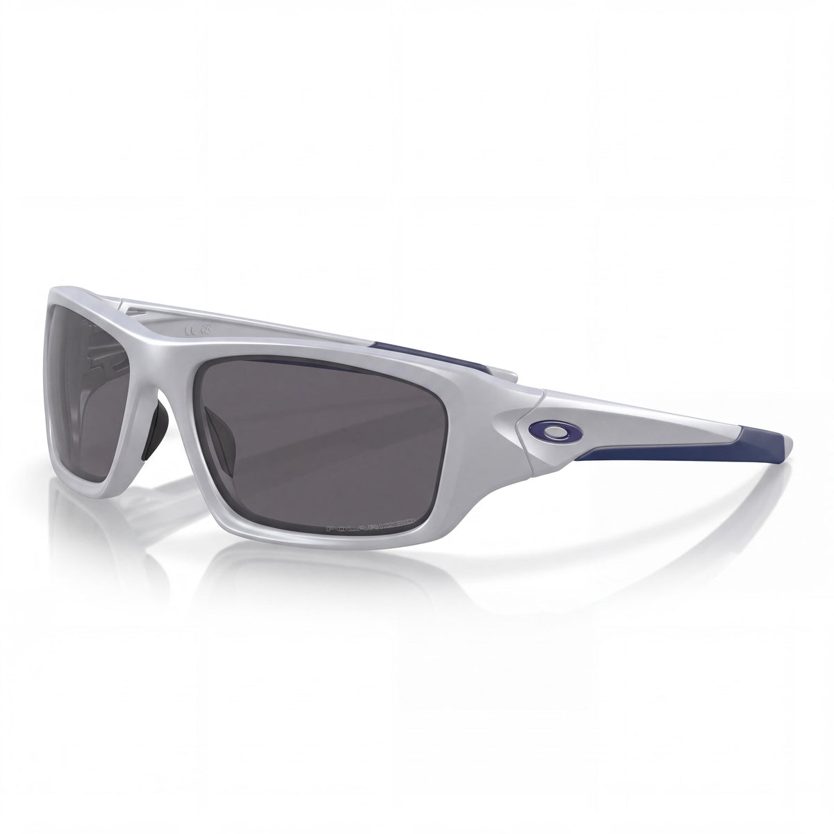 Oakley Oo9236 Unisex Classic Sunglasses with O_matter Frame, Matte Fog / Grey Lenses, 100% UV Protection, 60mm, Photo 1