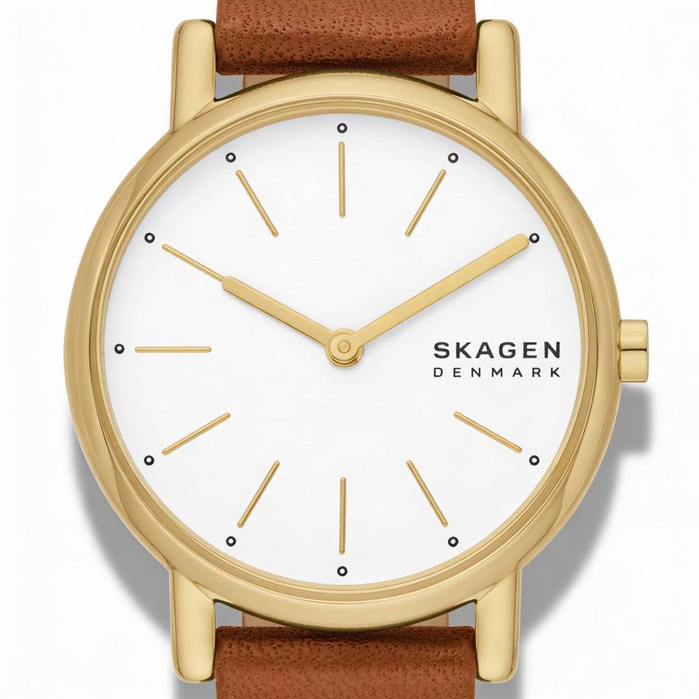 SKAGEN DENMARK Reloj Signatur Lille para mujer, de acero inoxidable dorado, de piel marrón y esfera blanca de 30 mm