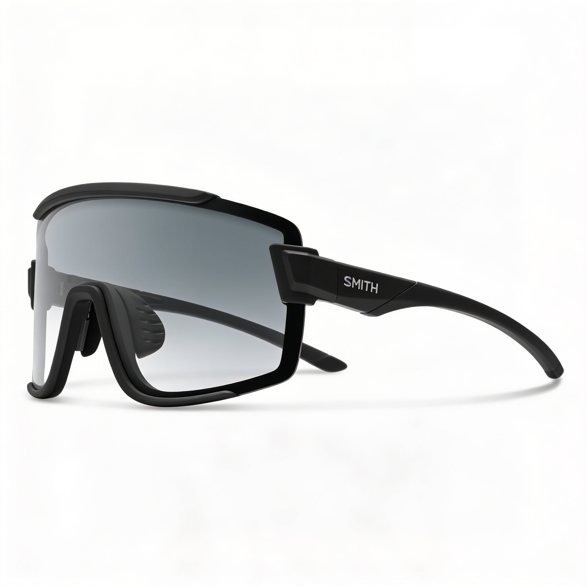 Smith Wildcat Unisex Sports Running Cycling Sunglasses, Chromapop Photochromic Clear to Gray, Polycarbonate, Non-Polarized UV Protection, Photo 1