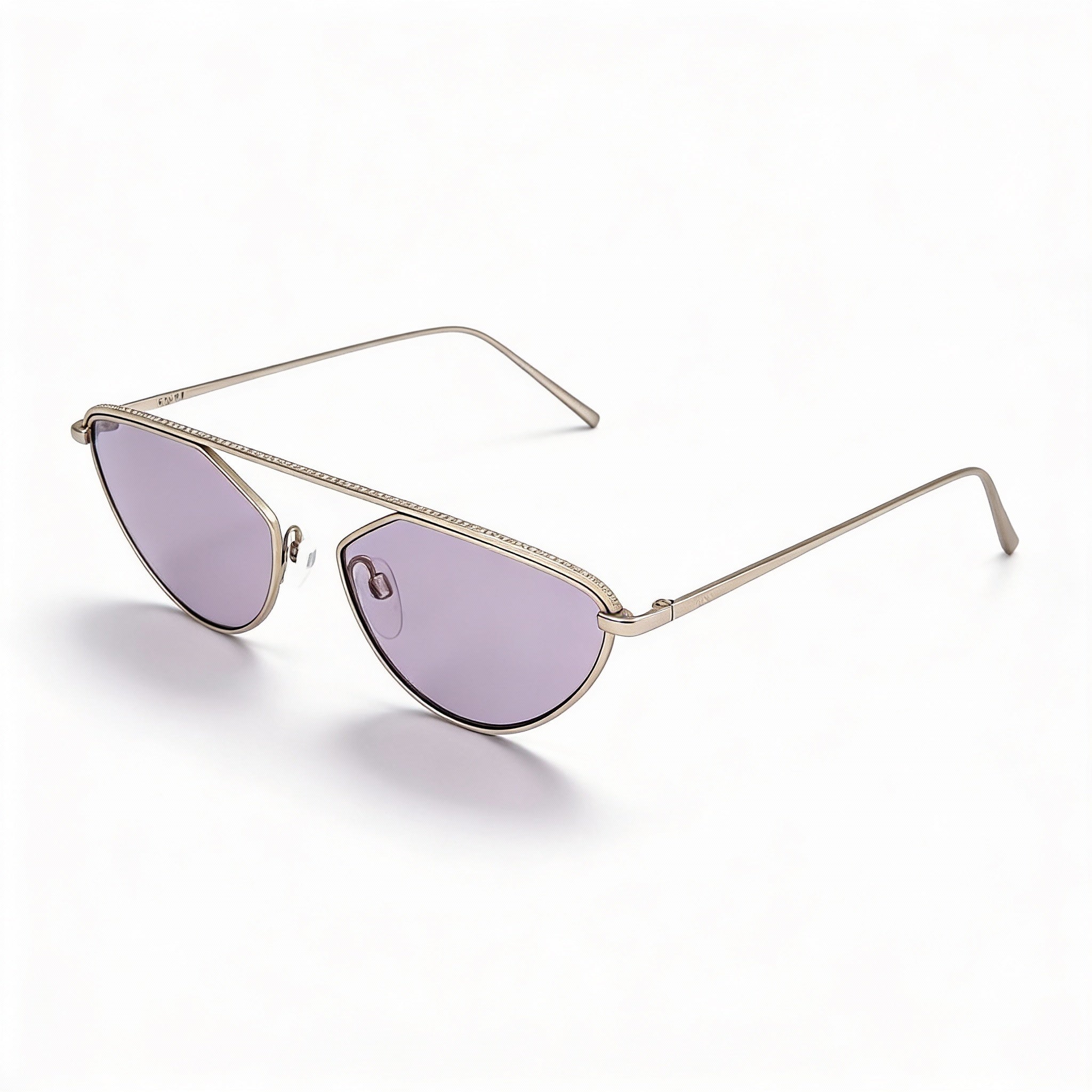 Gafas de sol DKNY Classic para mujer con montura de metal dorado, lentes ahumados claros y protección UV de 55 mm, Photo 1