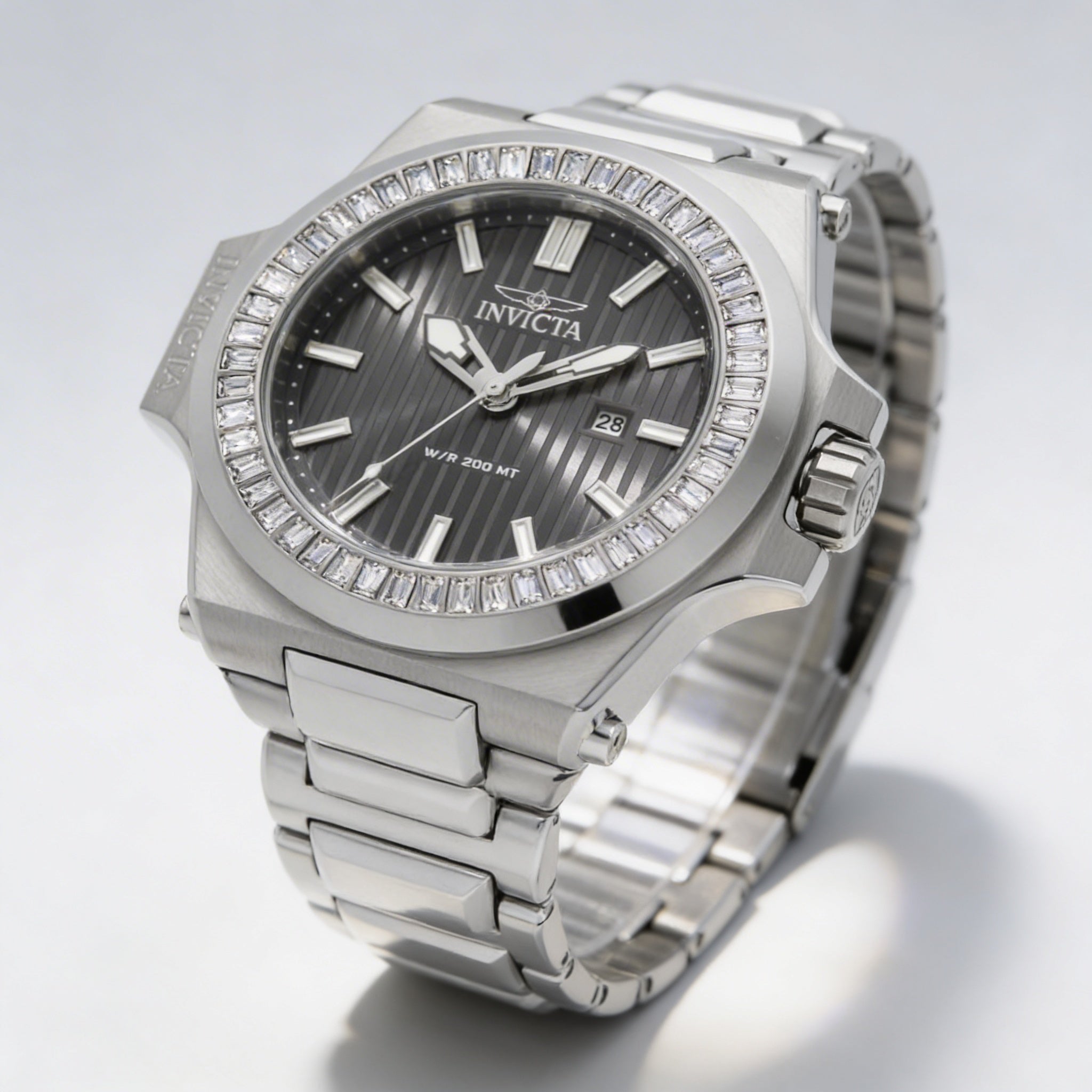 Invicta Akula 49132 Unisex Quartz Stainless Steel Silver Bracelet Watch 58mm, Grey Dial, 20 ATM WR, Photo 1