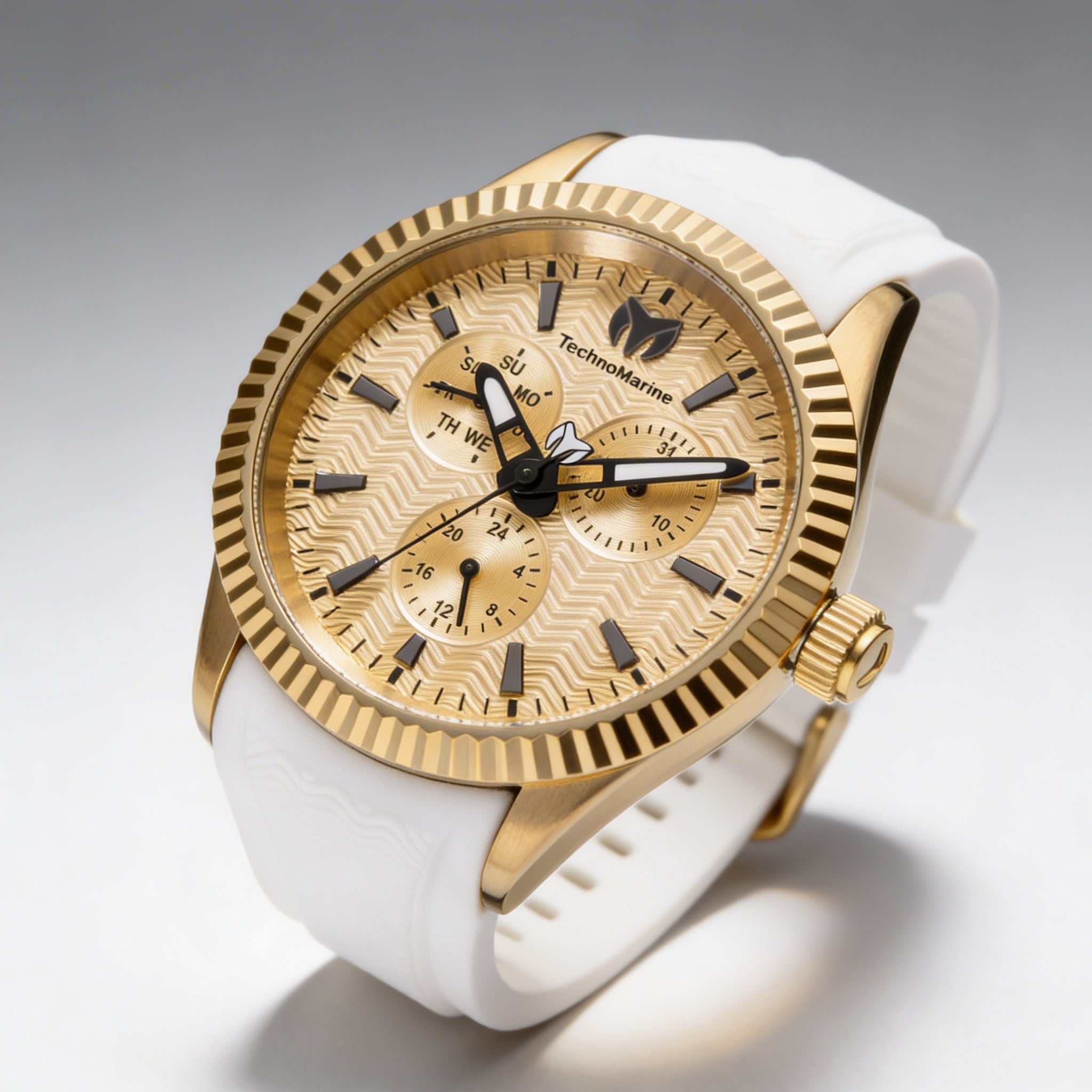 Technomarine Sea TM-724002 Unisex Quartz Watch, 42mm Stainless Steel Case, Gold Dial, Silicone Strap, Photo 2