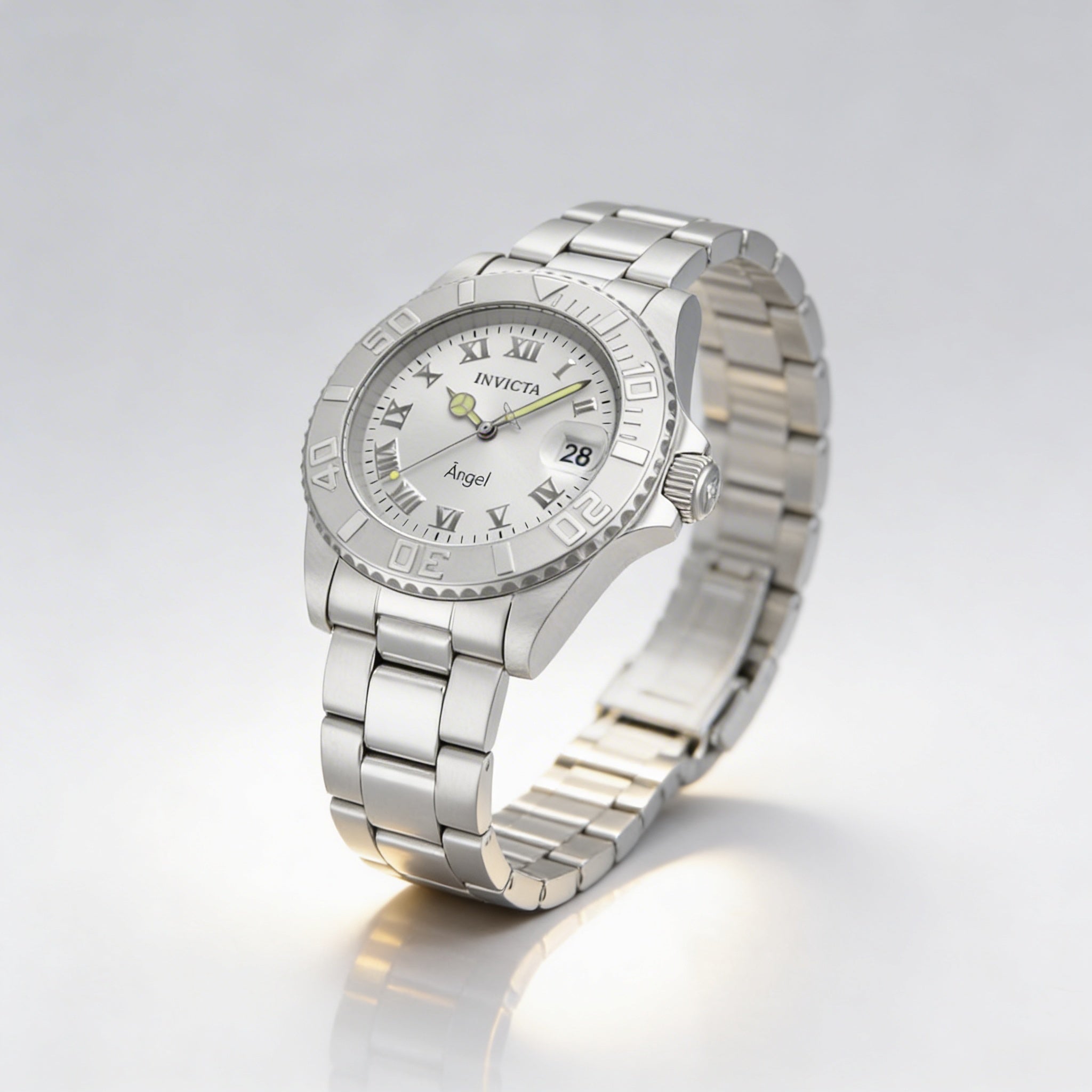 Reloj Invicta para mujer, de acero inoxidable, esfera plateada, cuarzo, resistente al agua hasta 20 bares, con brillantina en la oscuridad y marcas en el bisel., Photo 2