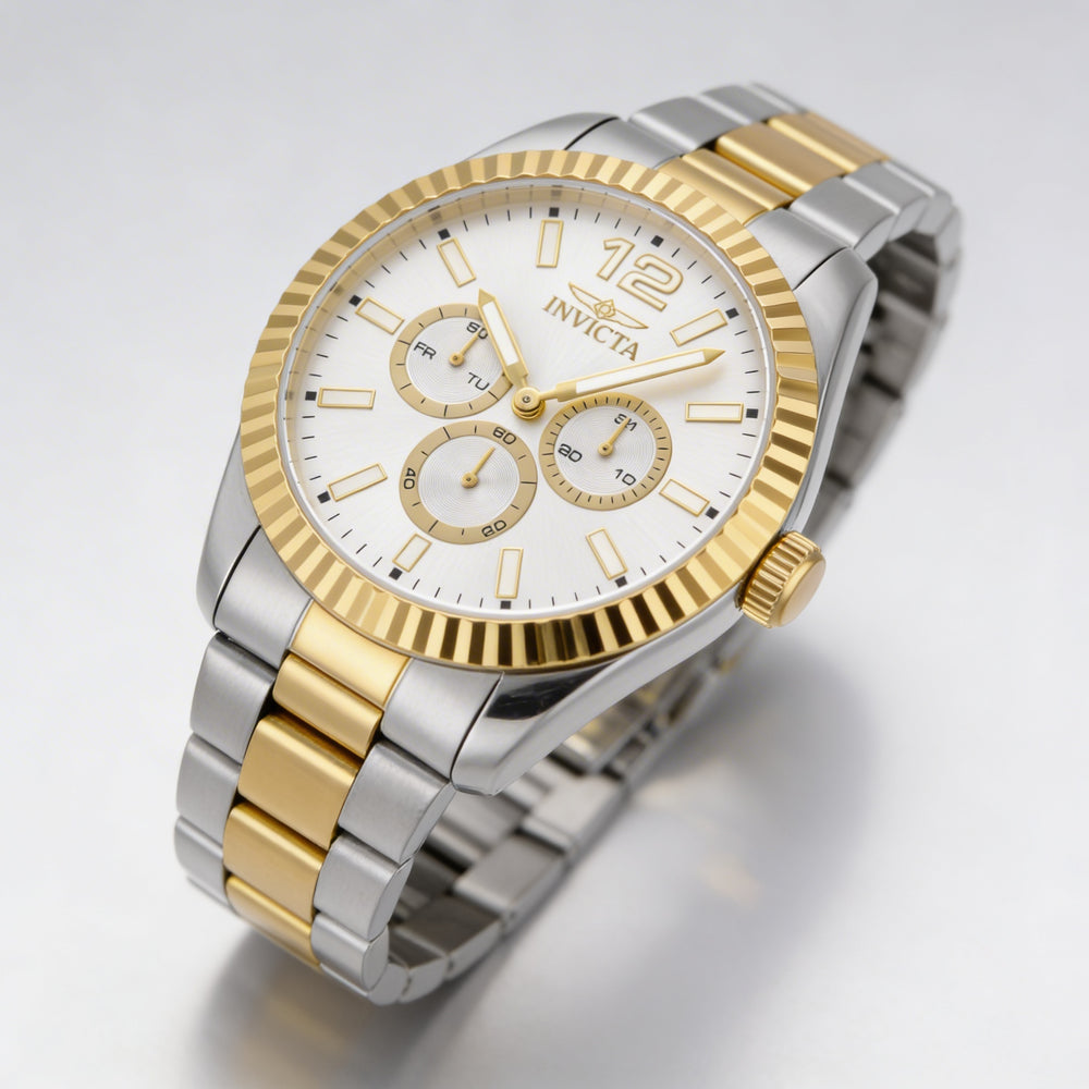 Reloj de cuarzo Invicta Specialty 49516 para hombre, con caja de acero inoxidable y pulsera, esfera plateada de 43 mm