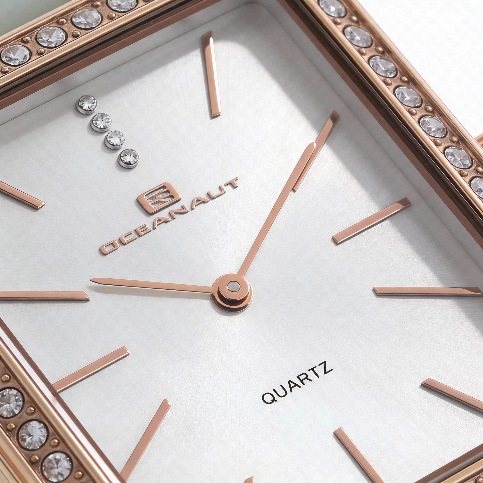 Oceanaut strap Women's - Green, White Dial, Chronograph, Quartz, 30m Water Resistant, Scratch Resistant Mineral Crystal, Photo 2