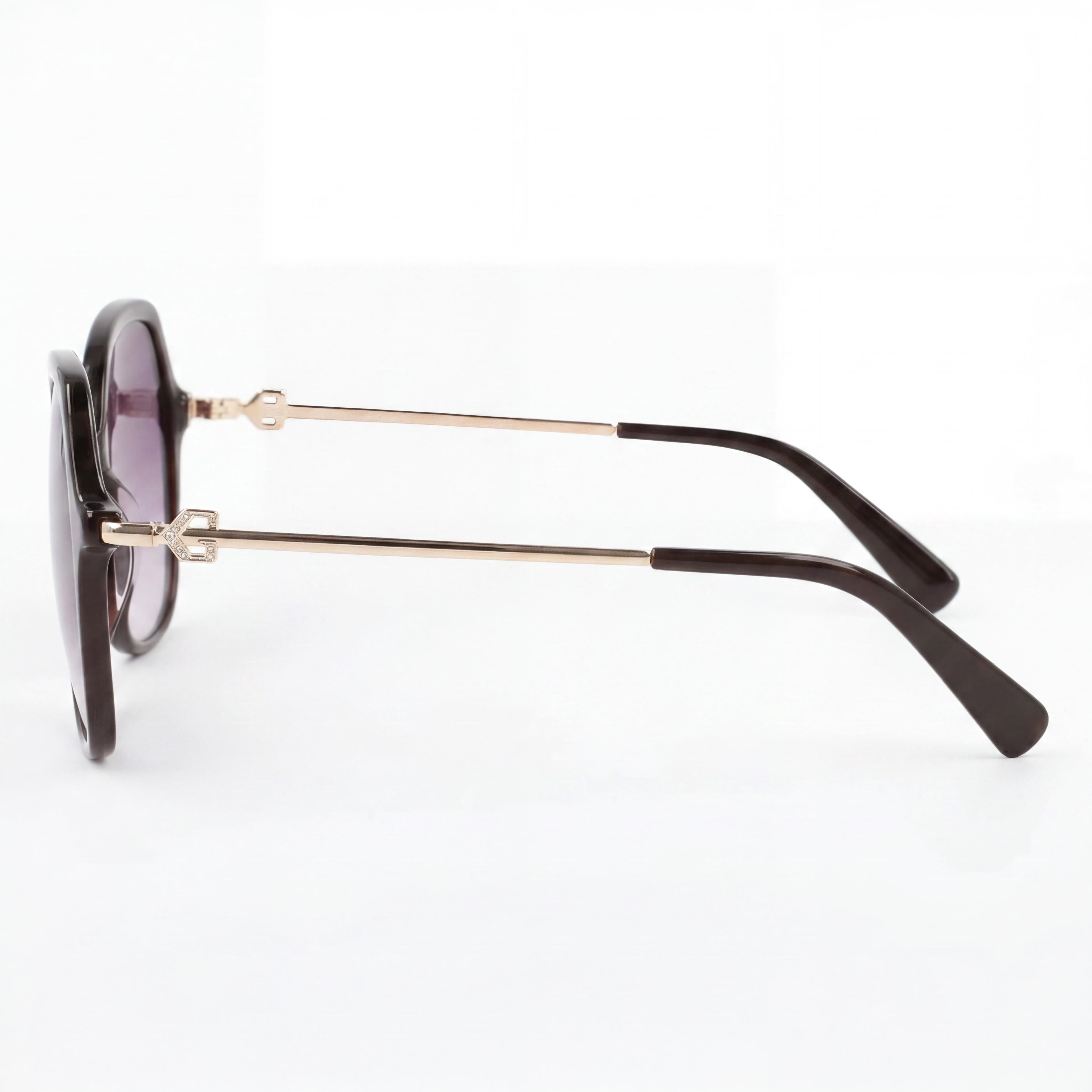 Longchamp LO705S Women's Casual Alluminium Black White Frame Black Lens UV Protected Sunglasses 57mm, Photo 3
