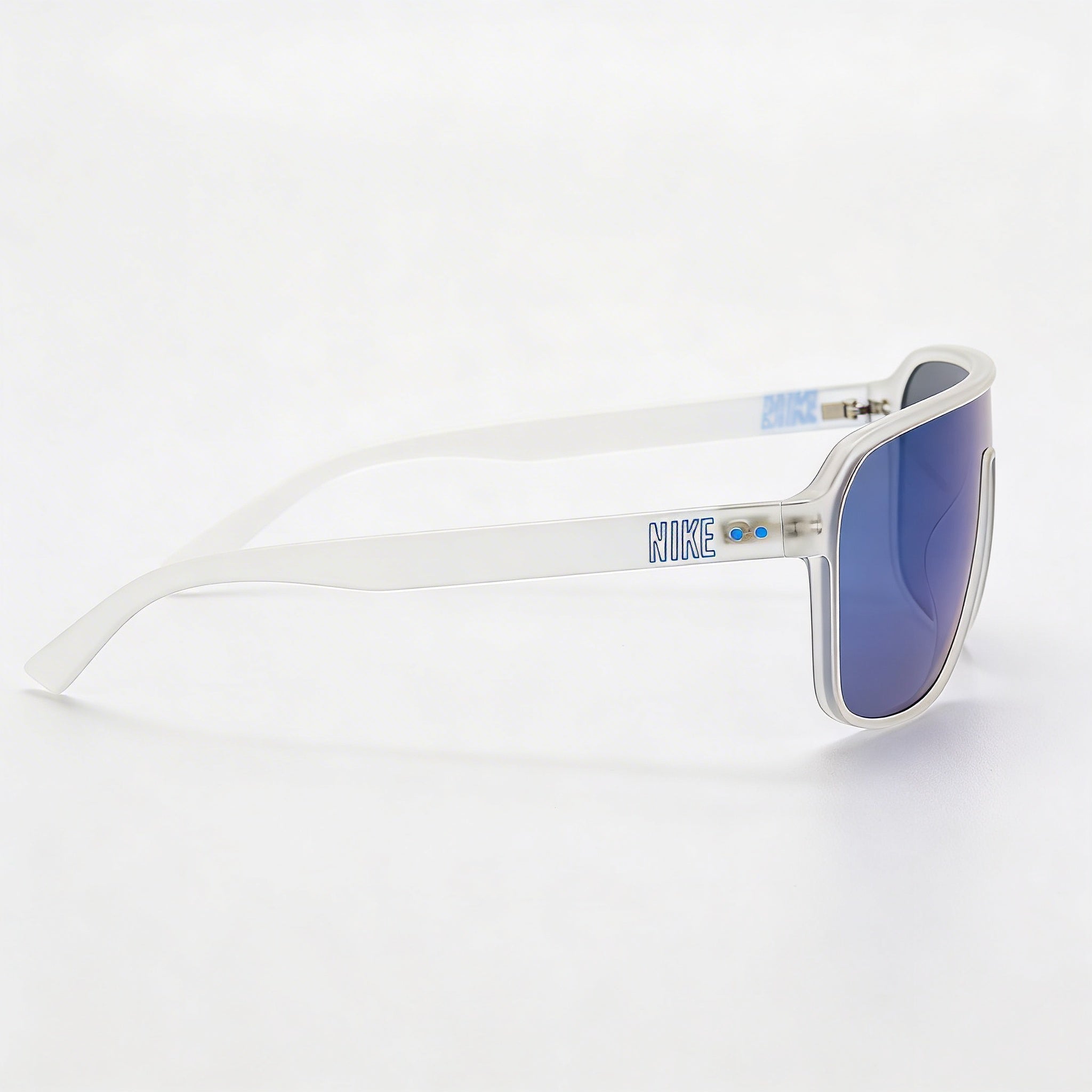 Gafas de sol Nike Vintage Flyer unisex de plástico con espejo, lentes mate, transparentes, gris y azul, 100 % protección UV, 64 mm, Photo 3