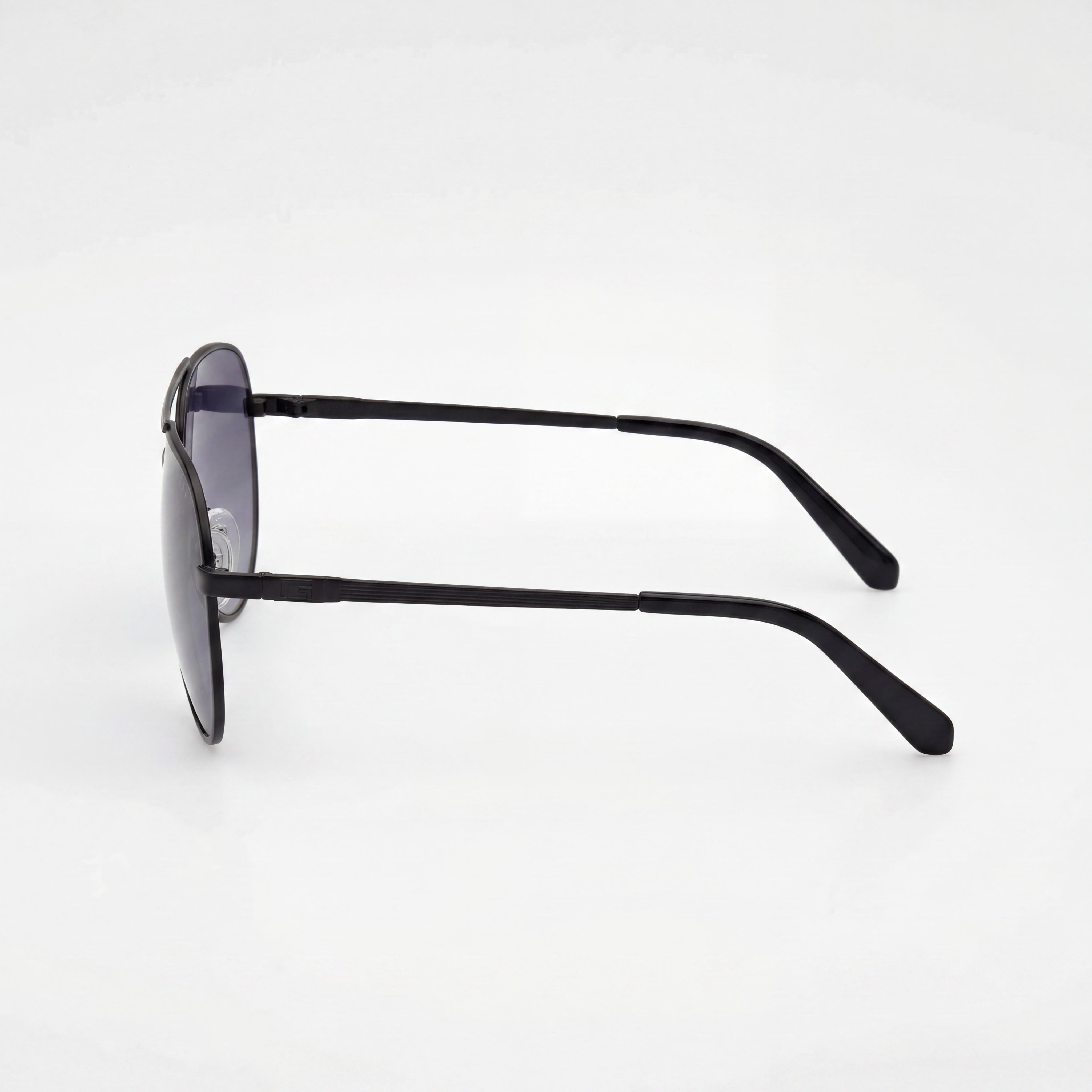 GUESS Gu00209 Gafas de sol unisex con montura metálica negra mate, lentes ahumadas no polarizadas y protección UV 400 61-14-145, Photo 3