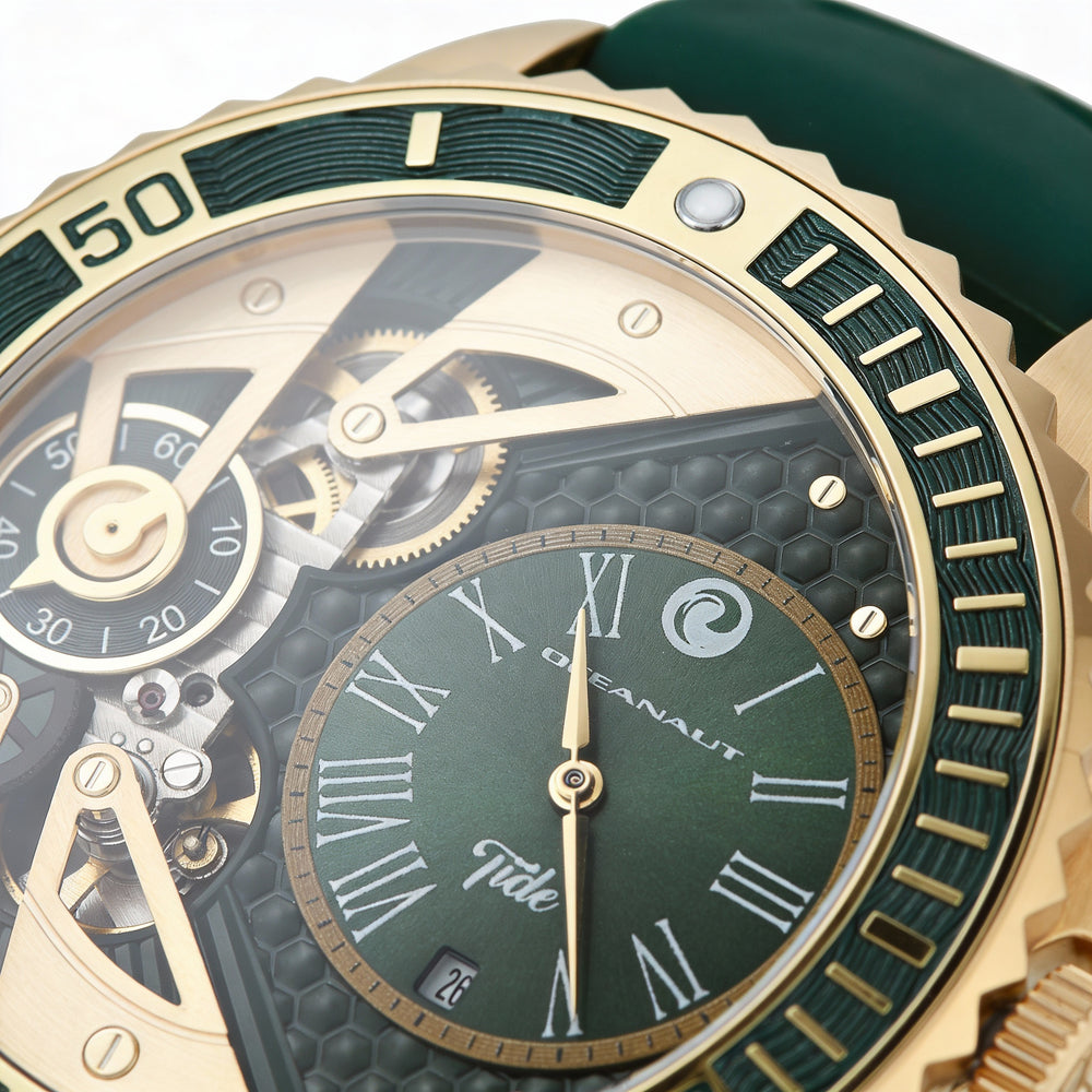 Oceanaut Men's Quartz Movement Green Dial Date Water Resistant Mineral
