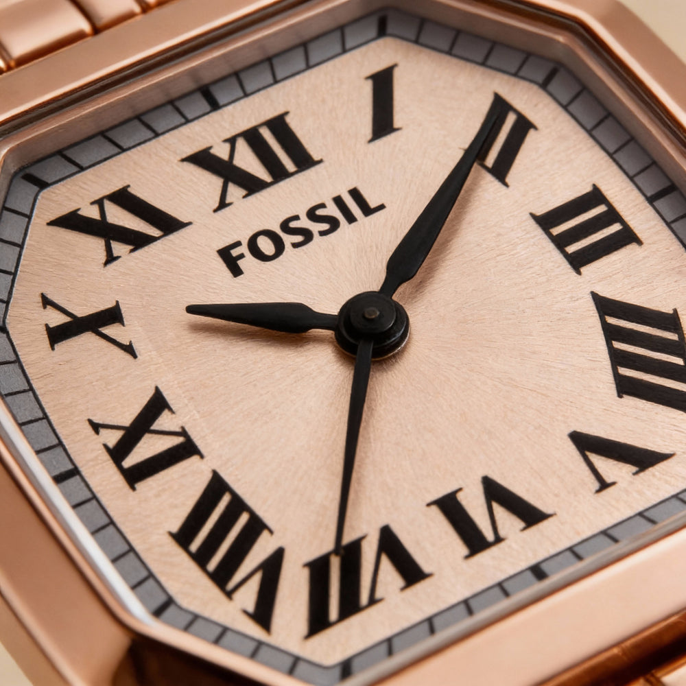 Reloj Fossil Harlow para mujer de 27 mm con pulsera de acero inoxidable en oro rosa, resistente a arañazos y golpes.
