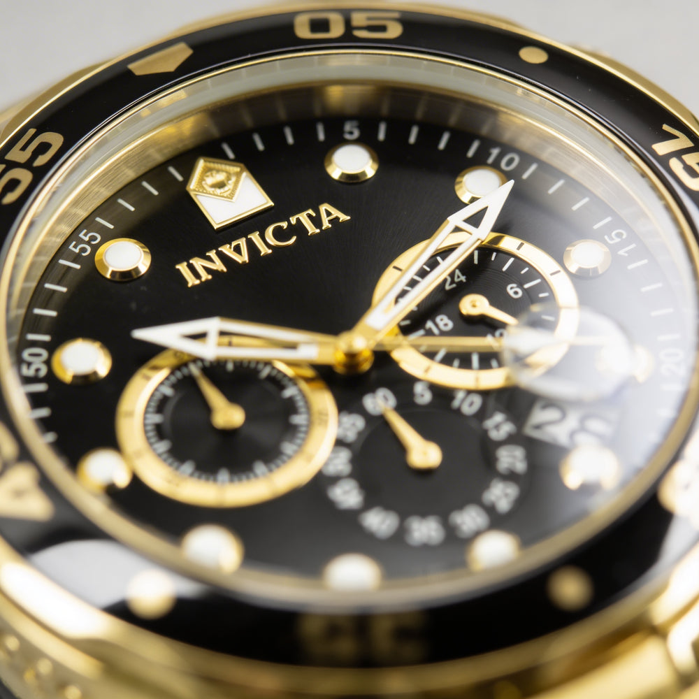 Reloj deportivo Invicta Diving Sport para hombre, de acero inoxidable dorado y negro, con cronógrafo luminoso, resistente al agua hasta 200 m, 48 mm