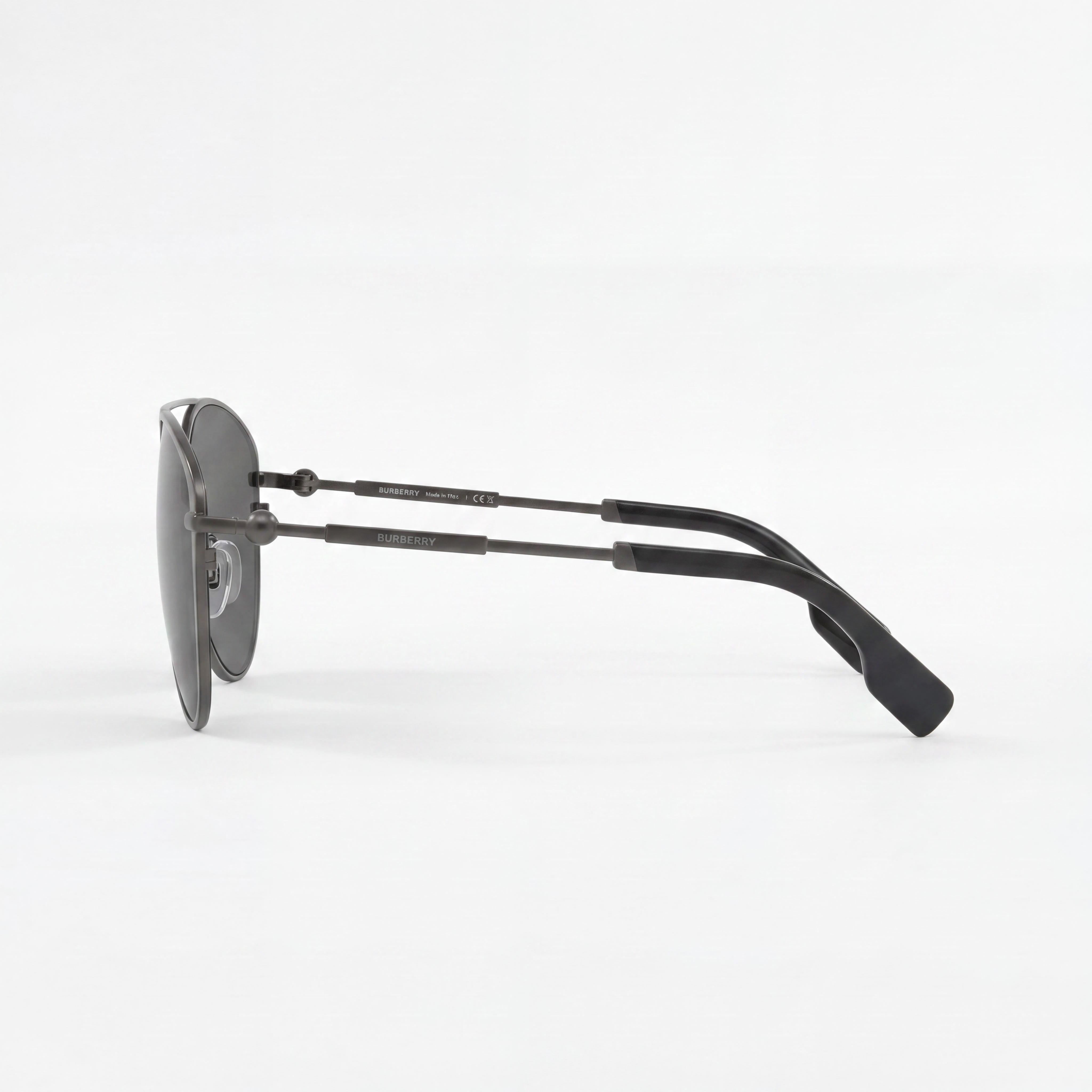 BURBERRY Gafas de sol clásicas unisex con montura de metal gris oscuro, lentes de policarbonato gris oscuro no polarizadas 59 mm, Photo 3