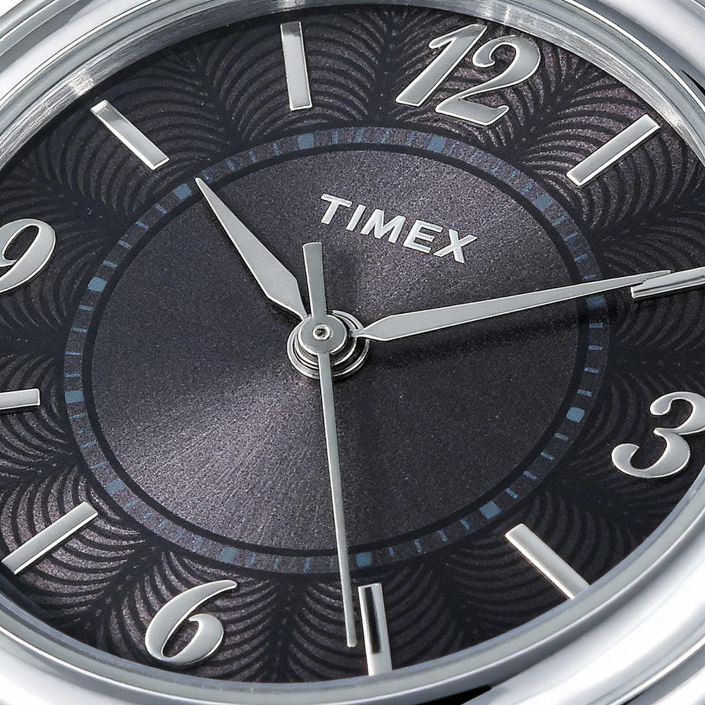 Reloj Timex Classic para mujer de 26 mm con caja de latón plateado y correa de cuero negro, resistente al agua