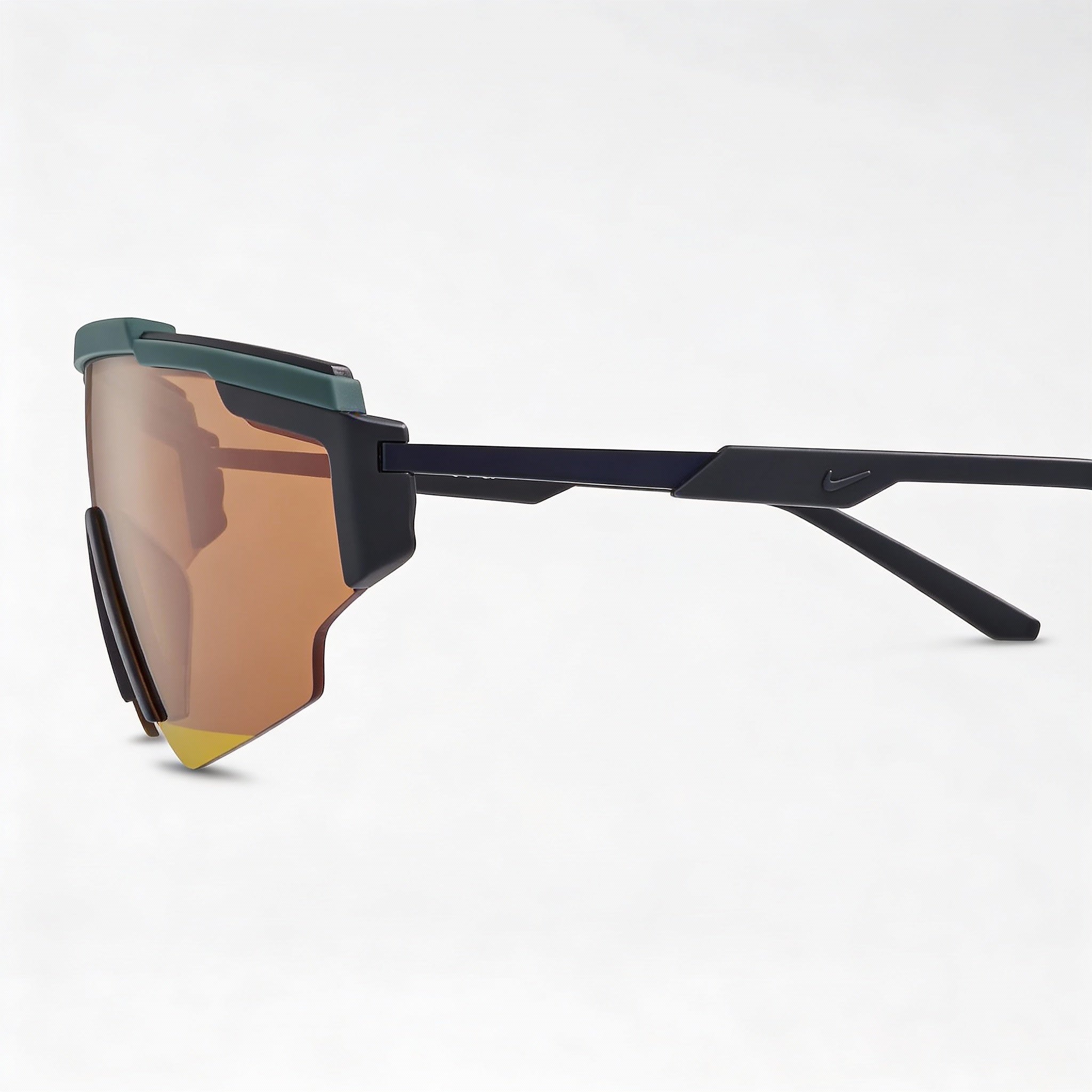 Gafas de sol unisex Nike Modern no polarizadas con montura de plástico en color verde azulado y lentes naranjas de 66 mm, Photo 3