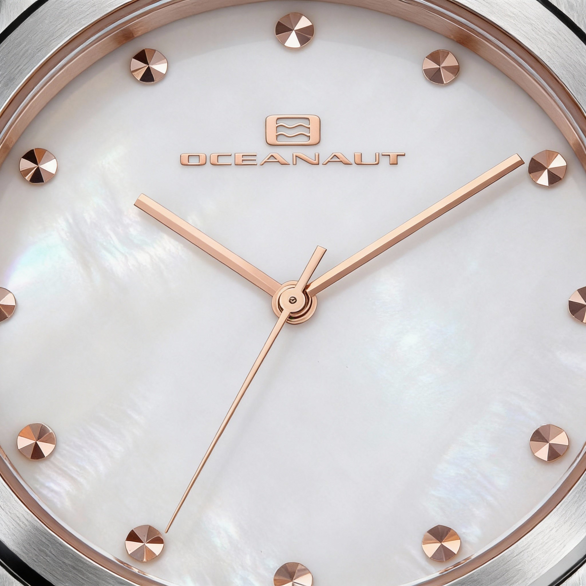 Oceanaut Aerglo Women's Stainless Steel Mother of Pearl Dial Water Resistant Watch, Photo 2