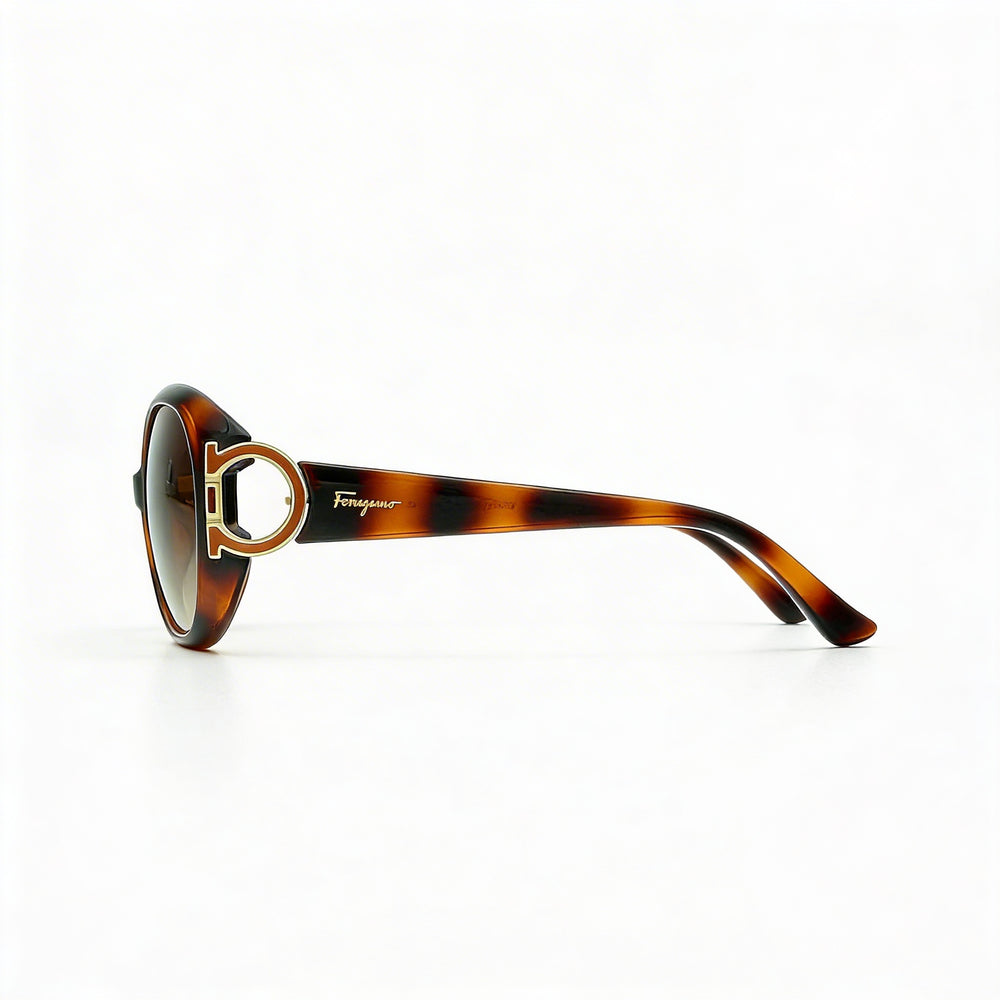 Gafas de sol para mujer Ferragamo Sf668s con montura de plástico marrón y lentes marrones degradadas con protección UV de 57 mm